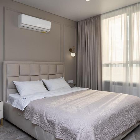 Flatrent Olympic Park, Метро Бориспільська Поруч! Kyiv Exterior foto