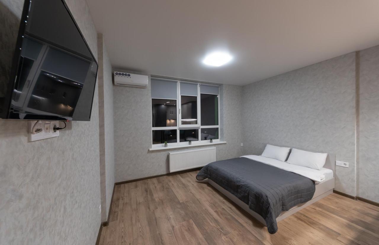 Flatrent Olympic Park, Метро Бориспільська Поруч! Kyiv Exterior foto
